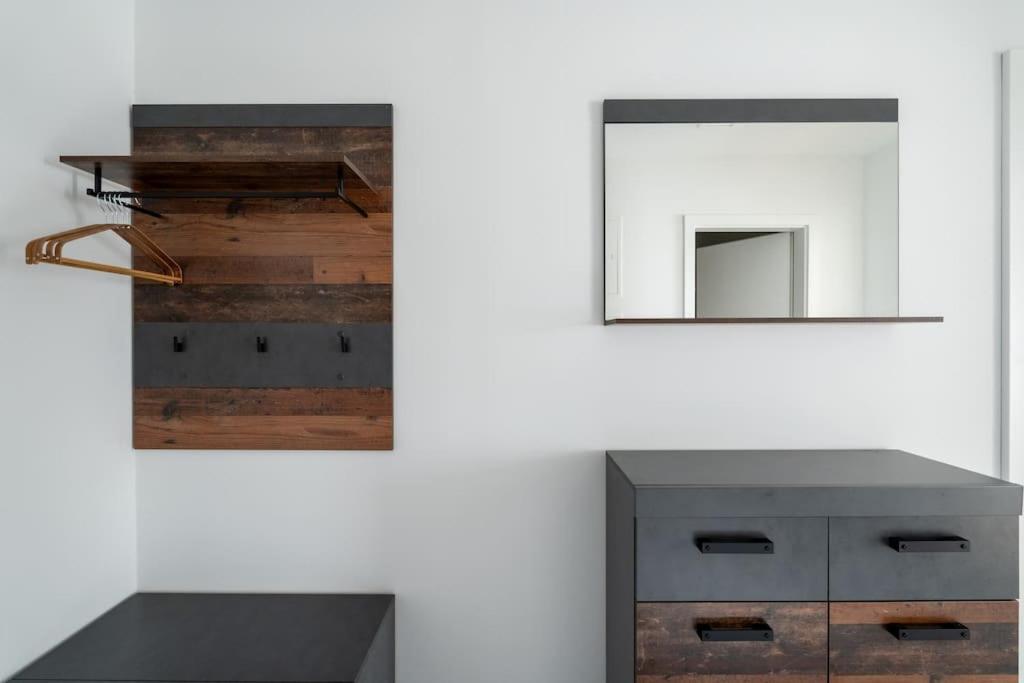 Hm • Sleek 1Br Home With Balcony Viena Exterior foto